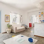 Hotel Paros By Kottas 3*