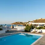 Hotel Paros By Kottas 3*