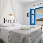 Hotel Paros By Kottas 3*