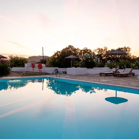 Paros By Kottas מלון 3*