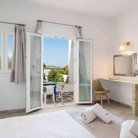 Szálloda Paros By Kottas 3*