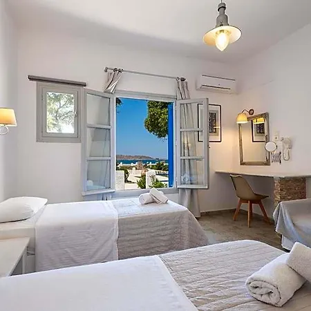 Hotel Paros By Kottas 3*
