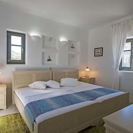 Hotel Paros By Kottas 3*