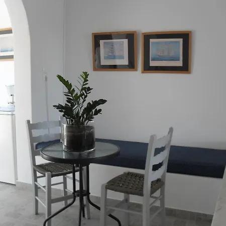 Hotel Paros By Kottas 3*